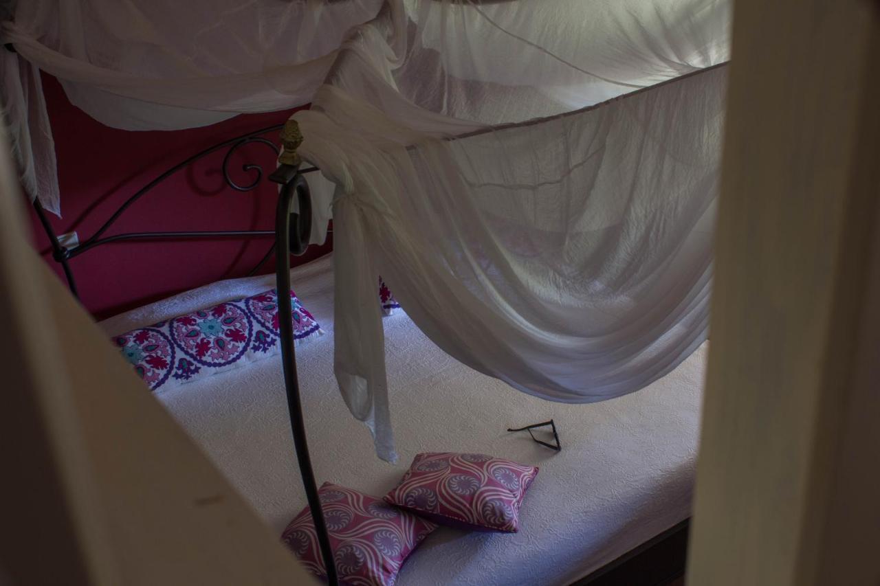Monte Da Xica - Somente Adultos Konuk evi Formia Dış mekan fotoğraf